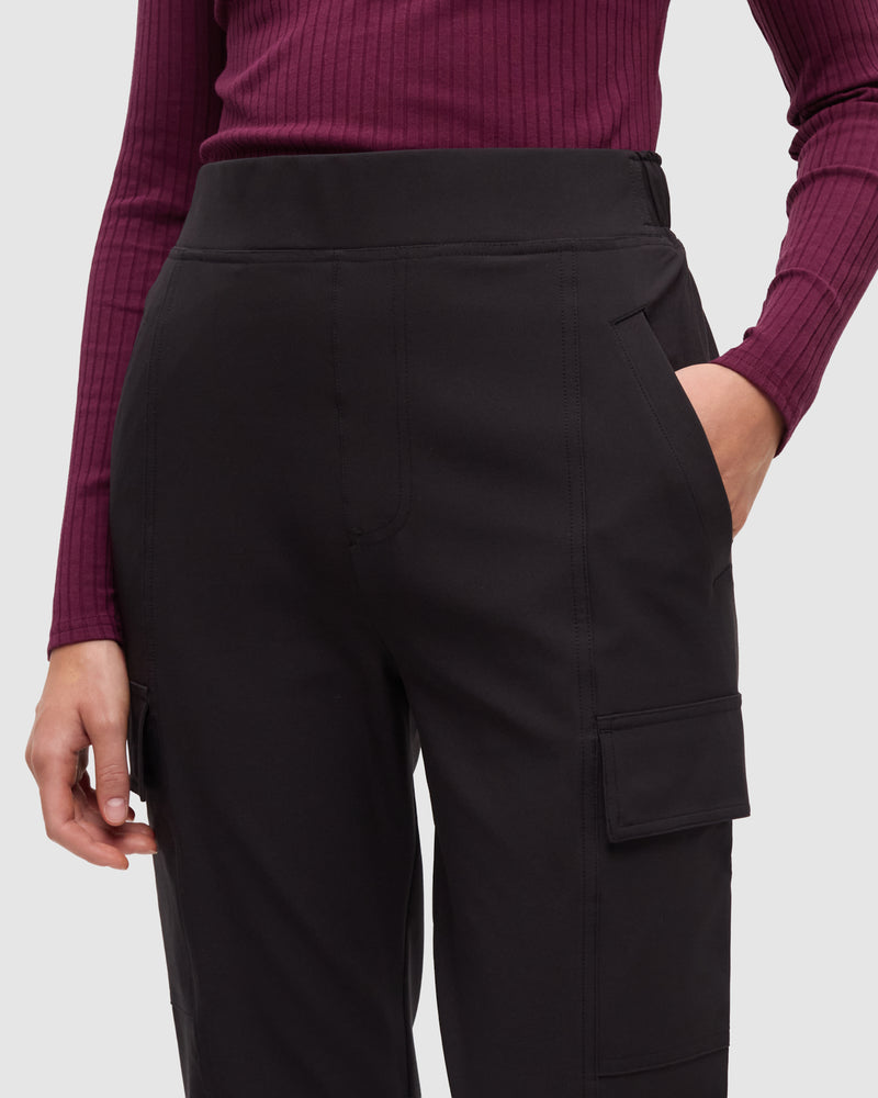 Black-High-Rise-Tapered-InMotion-Pant