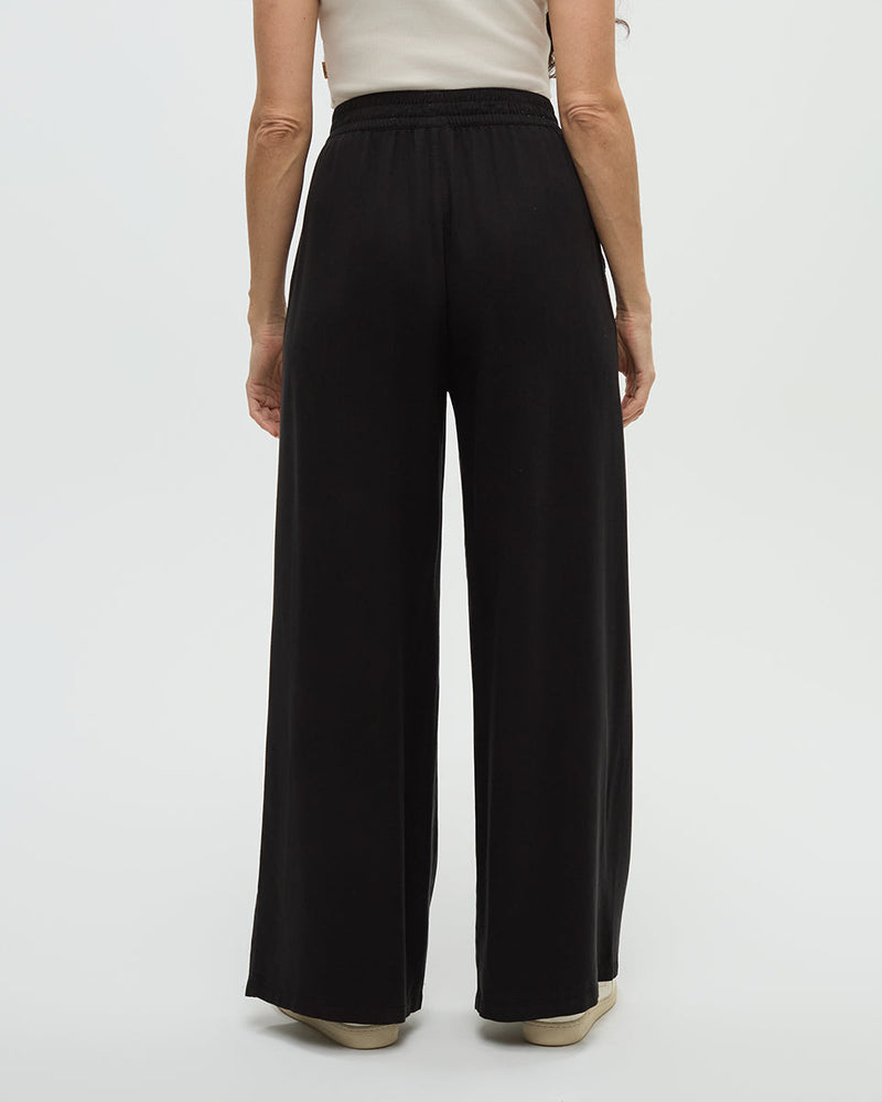 Black-Tencel-Wide-Leg-Pant