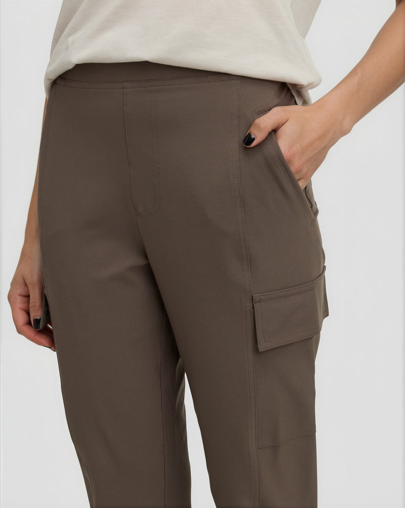Brown-High-Rise-Tapered-InMotion-Pant