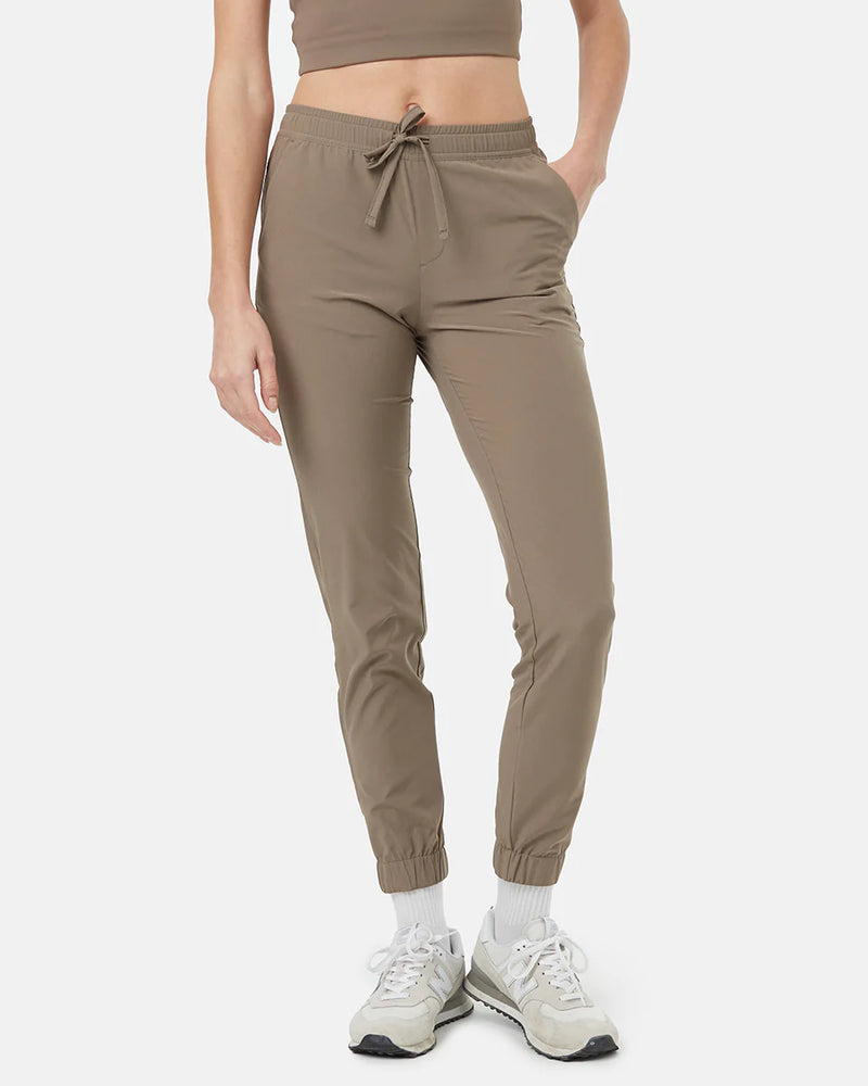 Women's Recycled Repreve Joggers